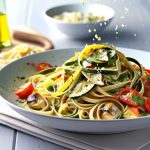 Χορτοφαγικό Λιγκουίνι με Λαχανικά και Αρωματικά